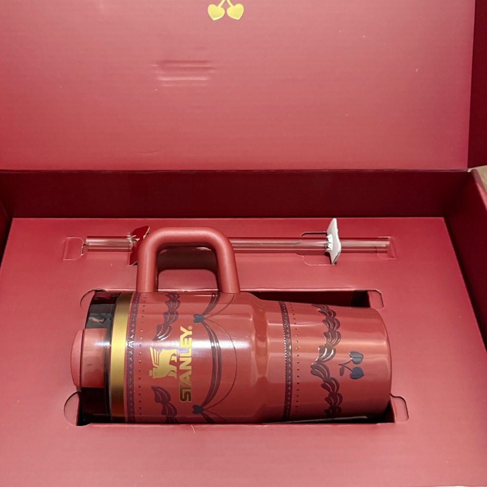 Stanley Limited Edition 20oz Tumbler with Straw Gift Box and Card Cherry 🍒